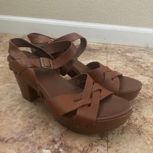 KORK by KORK-EASE Platform Clog Leather Sandal